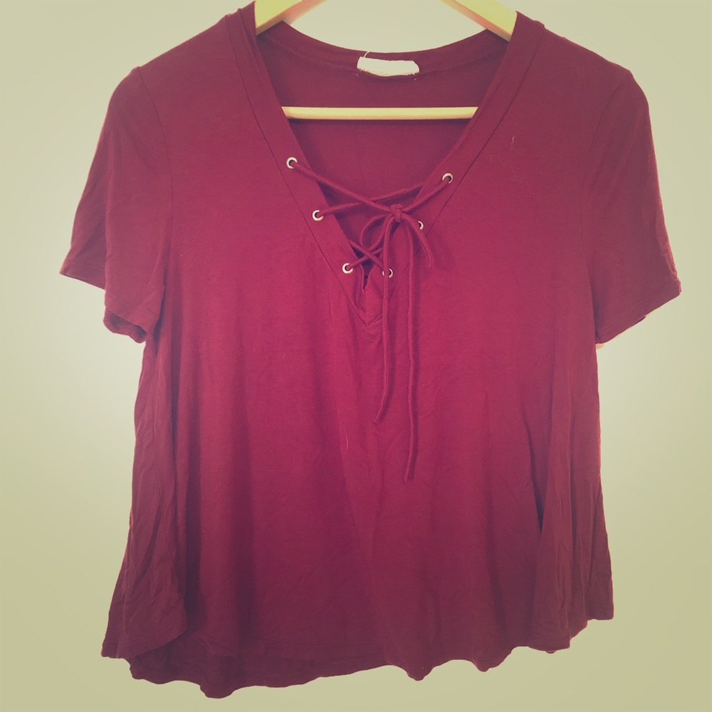 Adjustable Tie Maroon Tee
